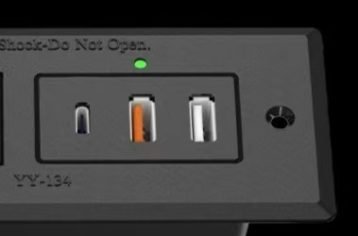 USB-C PD20W -2 USB-A QC18W